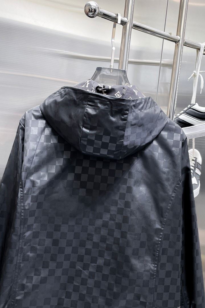 Louis Vuitton Outwear